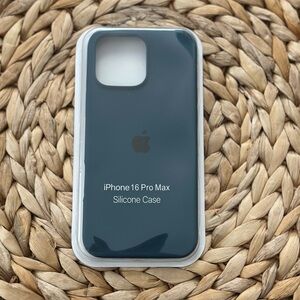 Apple iPhone 16 Pro Max Silicone Case - Navy Blue